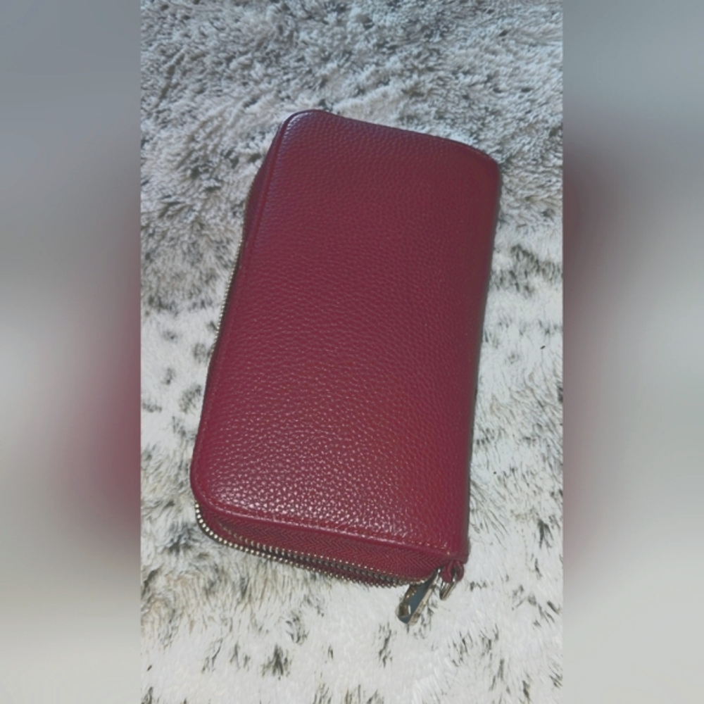 Thirty-One All About the Benjamin’s Wallet Deep Merlot Wine Burgundy
